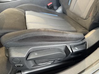 BMW 330 i xDrive M Sport Autom., LED ACC Navi Kamera - foto 11