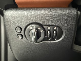 MINI Cooper Sport Autom., LED CarPlay Kamera Leder - foto 8