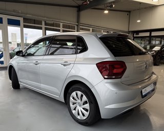 Volkswagen Polo VI Highline - photo 4