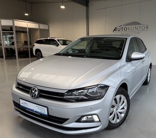 Volkswagen Polo VI Highline - photo 19