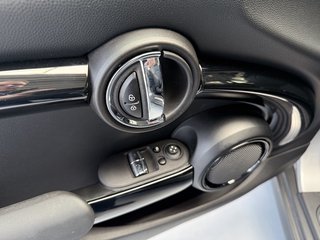 MINI Cooper Sport Resolute Edition Autom., LED Navi - bilder 6