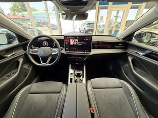 Volkswagen Passat Variant Elegance Autom., IQ Light Navi Kamera +ACC - bilder 6