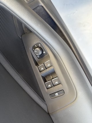 Volkswagen Passat Variant Elegance Autom., IQ Light Navi Kamera +ACC - bilder 10