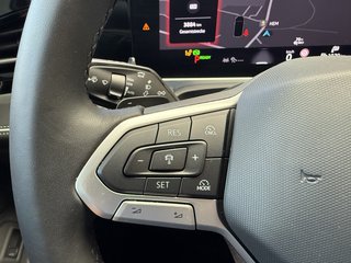 Volkswagen Passat Variant Elegance Autom., IQ Light Navi Kamera +ACC - bilder 17