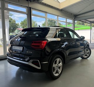 Audi Q2 S-Line Sport 35 Autom., Matrix Pano Kamera ACC - foto 5