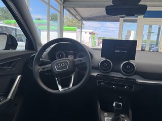 Audi Q2 S-Line Sport 35 Autom., Matrix Pano Kamera ACC - foto 3