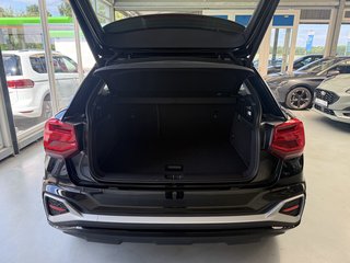 Audi Q2 S-Line Sport 35 Autom., Matrix Pano Kamera ACC - foto 6