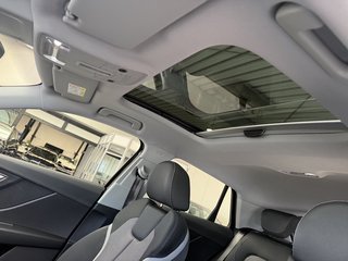 Audi Q2 S-Line Sport 35 Autom., Matrix Pano Kamera ACC - foto 8