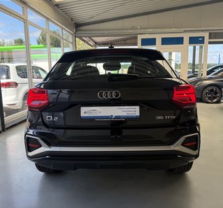 Audi Q2 S-Line Sport 35 Autom., Matrix Pano Kamera ACC - foto 25