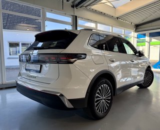 Volkswagen Tiguan Elegance TDI Autom., IQ Light AHK Kamera Navi - foto 5