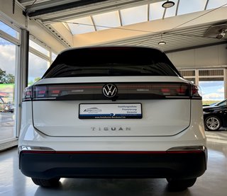 Volkswagen Tiguan Elegance TDI Autom., IQ Light AHK Kamera Navi - foto 6