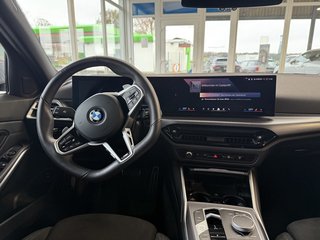 BMW 330 i xDrive M Sport Autom., LED Navi Kamera ACC - bilder 2