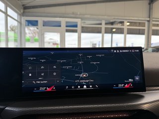 BMW 330 i xDrive M Sport Autom., LED Navi Kamera ACC - bilder 16