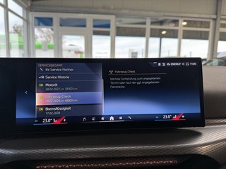 BMW 330 i xDrive M Sport Autom., LED Navi Kamera ACC - bilder 20