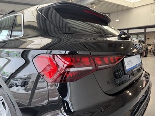 Audi A3 Sportback S-Line Sport Autom., LED Matrix Pano Sonos - bilder 9