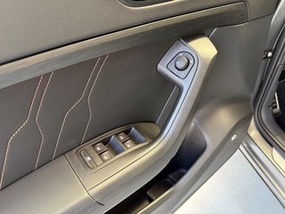 CUPRA Ateca Sport Autom 4x4, LED Pano AHK Leder - bilder 10