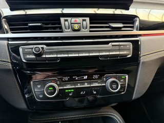 BMW X2 M-Sport 18i Autom., LED Pano Navi 20" Alu - bilder 17