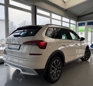 Skoda Kamiq Scoutline Autom., LED AHK CarPlay Kamera - bilder 5