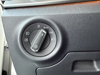 Skoda Kamiq Scoutline Autom., LED AHK CarPlay Kamera - bilder 10