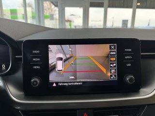 Skoda Kamiq Scoutline Autom., LED AHK CarPlay Kamera - bilder 17
