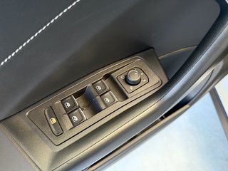 Volkswagen T-Roc R-Line Sport Autom., IQ Light + Drive Kamera Virtual - foto 9