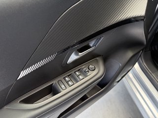 Peugeot 208 Allure  LED CarPlay Virtual ACC Kamera - bilder 6