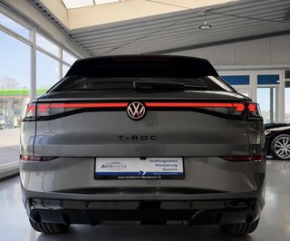 Volkswagen T-Roc R-Line Sport Black Style Autom., IQ Light AHK Kamera - foto 5