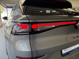 Volkswagen T-Roc R-Line Sport Black Style Autom., IQ Light AHK Kamera - foto 29