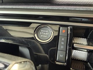 Peugeot 3008 Hybrid 145 GT Sport Autom., LED Navi ACC Kamera - foto 19