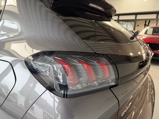 Peugeot 208 Allure Pack  LED CarPlay Kamera ACC Virtual - foto 8