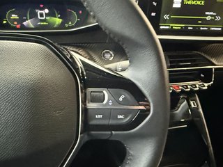 Peugeot 208 Allure Pack  LED CarPlay Kamera ACC Virtual - foto 9