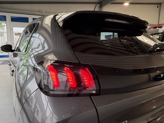 Peugeot 208 Allure Pack  LED CarPlay Kamera ACC Virtual - foto 18