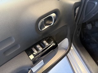 Citroën C3 Shine  LED Kamera CarPlay Tempomat - bilder 8