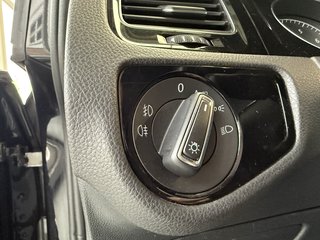 Volkswagen Golf VII IQ.DRIVE BMT Panorama Allwetter Winterp. - bilder 8