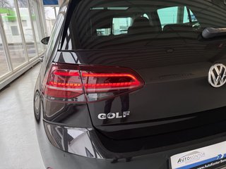 Volkswagen Golf VII IQ.DRIVE BMT Panorama Allwetter Winterp. - bilder 21