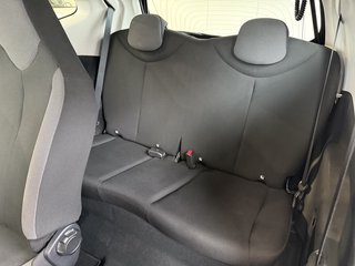 Toyota AYGO x Klima Allwetter X-Paket - bilder 10