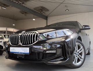 BMW 118 i M Sport Autom., LED Navi PDC Tempomat - bilder 3