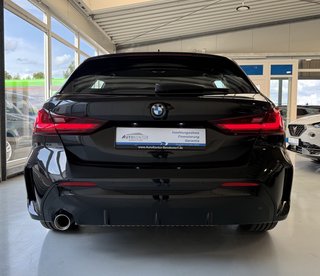 BMW 118 i M Sport Autom., LED Navi PDC Tempomat - bilder 23