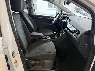 Volkswagen Touran 2.0 TDi Autom., LED Pano Kamera ACC 7-Sitze - bilder 1