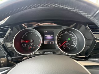 Volkswagen Touran 2.0 TDi Autom., LED Pano Kamera ACC 7-Sitze - bilder 18