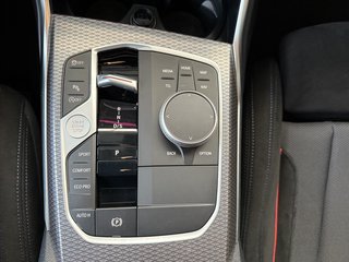 BMW 330 i xDrive M Sport Autom.. LED Navi Kamera ACC Allrad - bilder 12