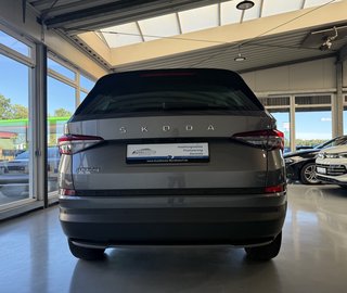 Skoda Kodiaq Style Automatik Navi MAtrix LED AHK schwenkb. ACC - foto 6