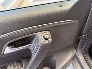 Volkswagen Polo V Comfortline Pano Multilenkrad Navi Winterpaket - photo 4