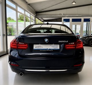 BMW 320 d Luxury Line Autom., Xenon Leder Navi 360Kamera - bilder 4