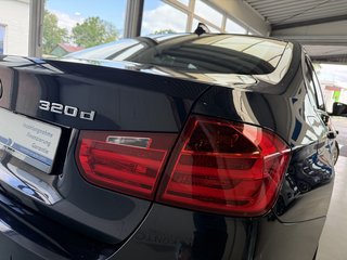 BMW 320 d Luxury Line Autom., Xenon Leder Navi 360Kamera - bilder 10