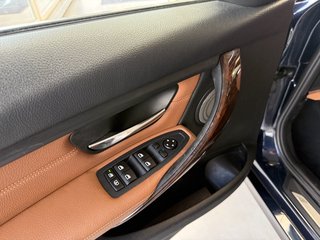 BMW 320 d Luxury Line Autom., Xenon Leder Navi 360Kamera - bilder 11