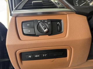 BMW 320 d Luxury Line Autom., Xenon Leder Navi 360Kamera - bilder 14