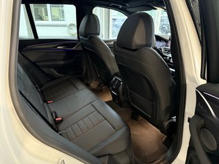 BMW X3 xDrive 20 i M Sport Autom., Laser Pano Navi Kamera ACC - bilder 2