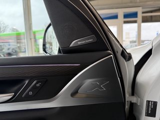 BMW X3 xDrive 20 i M Sport Autom., Laser Pano Navi Kamera ACC - bilder 10