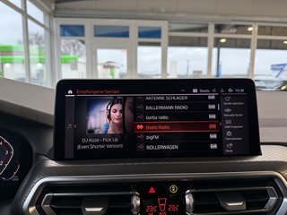 BMW X3 xDrive 20 i M Sport Autom., Laser Pano Navi Kamera ACC - bilder 17